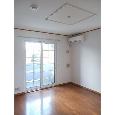 グレースガーデン　Ｂ 101【管理NO：1-013683602-01010】 ★家具家電は申し込み後に搬入します★の物件写真2