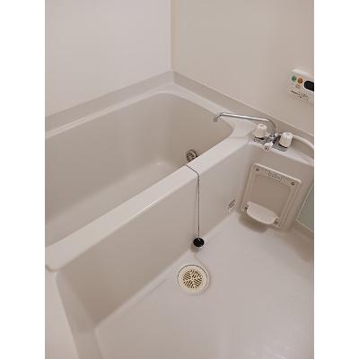 アットホーム石井 101【管理NO：1-013496001-01010】 ★家具家電は申し込み後に搬入しますの物件写真4