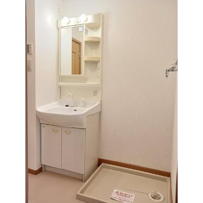 リーオ・グランデＡ 101【管理NO：1-011882301-01010】 ★家具家電は申し込み後に搬入します★の物件写真6