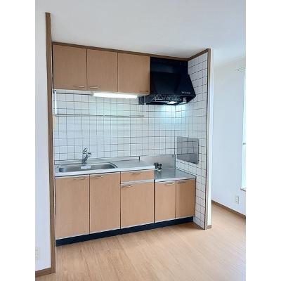 サンシェール　Ａ 201【管理NO：1-011538901-02010】 ★家具家電は申し込み後に搬入しますの物件写真3