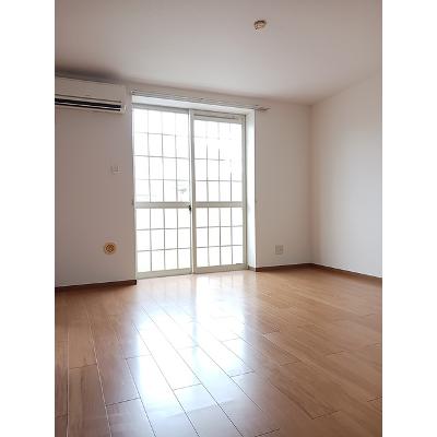 ルミナス北島Ａ 102【管理NO：1-010715101-01020】 ★家具家電は申し込み後に搬入しますの物件写真2