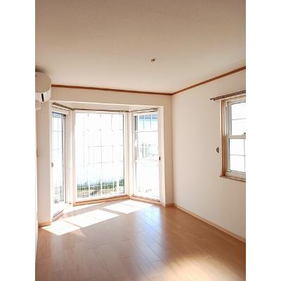 ニュールフランＢ号館 103【管理NO：1-006226002-01030】 ★家具家電は申し込み後に搬入しますの物件写真2