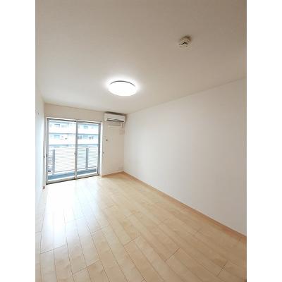 アンジュ 302【管理NO：1-017990101-03020】 ★家具家電は申し込み後に搬入しますの物件写真2