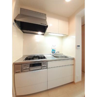 アンジュ 302【管理NO：1-017990101-03020】 ★家具家電は申し込み後に搬入しますの物件写真3