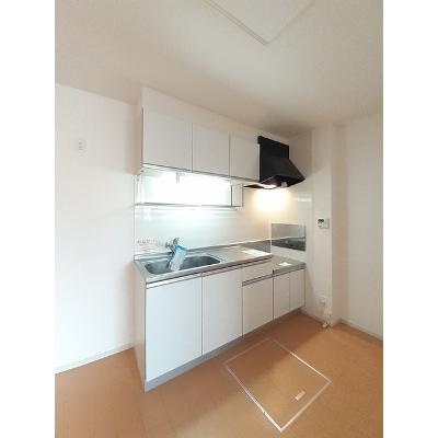 カルム 104【管理NO：1-017021301-01040】 ★家具家電は申し込み後に搬入しますの物件写真3