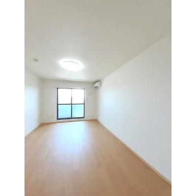 ジラソーレ 305【管理NO：1-016659201-03050】 ★家具家電は申し込み後に搬入しますの物件写真2