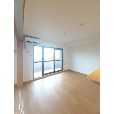 オーブ木太 201【管理NO：1-013975301-02010】 ★家具家電は申し込み後に搬入します★ ★2026年08月下旬入居可能★の物件写真2