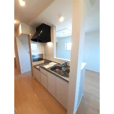 オーブ下田井Ｆ 201【管理NO：1-021679502-02010】 ★家具家電は申し込み後に搬入しますの物件写真3