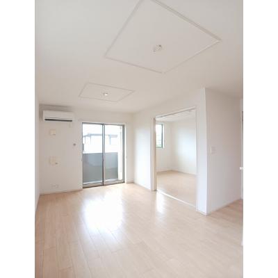 ティファニーⅡ 201【管理NO：1-020650201-02010】 ★家具家電は申し込み後に搬入しますの物件写真2