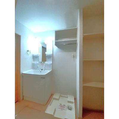 レンリⅡ 203【管理NO：1-020544902-02030】 ★家具家電は申し込み後に搬入します 2026年07月下旬入居可能の物件写真6