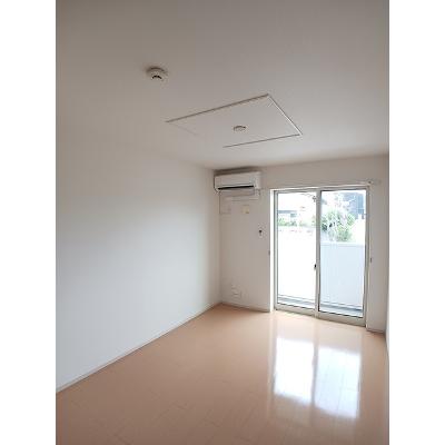 ワイズＫＭ 101【管理NO：1-020412601-01010】 ★家具家電は申し込み後に搬入しますの物件写真2