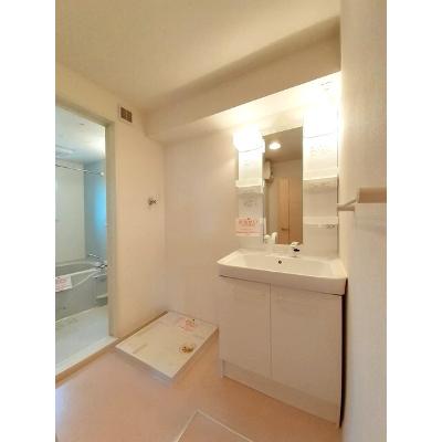フェリーチェＮ　Ⅱ 201【管理NO：1-018860502-02010】 ★家具家電は申し込み後に搬入します★の物件写真6