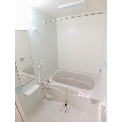 フェリーチェＮ　Ⅱ 102【管理NO：1-018860502-01020】 ★家具家電は申し込み後に搬入します★の物件写真4