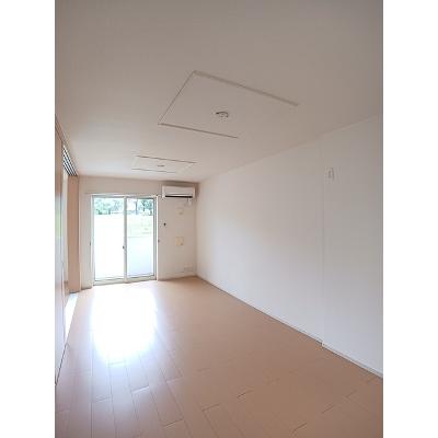 ポムドテールＴ 202【管理NO：1-018723101-02020】 ★家具家電は申し込み後に搬入しますの物件写真2