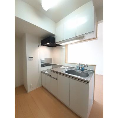 オレンジ窓香 303【管理NO：1-018254701-03030】 ★家具家電は申し込み後に搬入します 2026年07月下旬入居可能の物件写真3