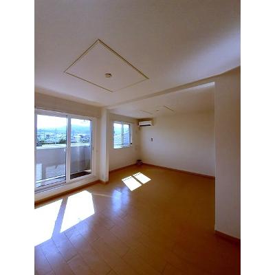 ジェルメ・メゾンⅠ 202【管理NO：1-016318701-02020】 ★家具家電は申し込み後に搬入しますの物件写真2