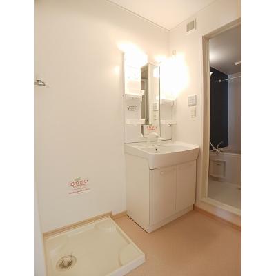 アルドーレ・カーサ　ナカヤマ 103【管理NO：1-014848501-01030】 ★家具家電は申し込み後に搬入しますの物件写真6