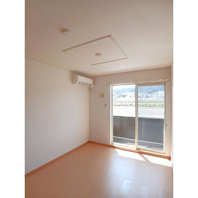 サニー　レジデンスＣ 102【管理NO：1-014281903-01020】 ★家具家電は申し込み後に搬入しますの物件写真2