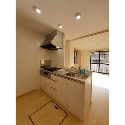 グランディール・堀越 102【管理NO：1-011037201-01020】 ★家具家電は申し込み後に搬入します 2026年07月下旬入居可能の物件写真3