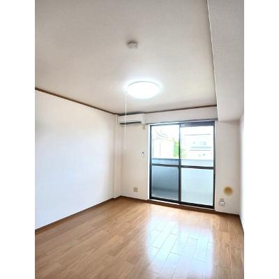 センチュリー２１　Ｊ 203【管理NO：1-011008301-02030】 ★家具家電は申し込み後に搬入します★の物件写真2