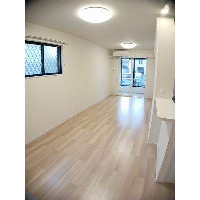 シュシュメゾン　Ⅰ 102【管理NO：1-027381801-01020】 ★家具家電は申し込み後に搬入します★の物件写真2