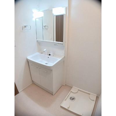 シュシュメゾン　Ⅰ 102【管理NO：1-027381801-01020】 ★家具家電は申し込み後に搬入します★の物件写真6