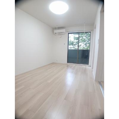 トイロ真時 101【管理NO：1-027189801-01010】 ★家具家電は申し込み後に搬入しますの物件写真2