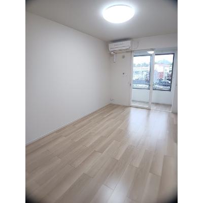コントレイル　Ⅱ 101【管理NO：1-026782002-01010】 ★家具家電は申し込み後に搬入しますの物件写真2