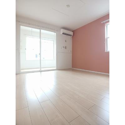 ルーベル宇多津東　Ⅰ 101【管理NO：1-024421301-01010】 ★家具家電は申し込み後に搬入しますの物件写真2