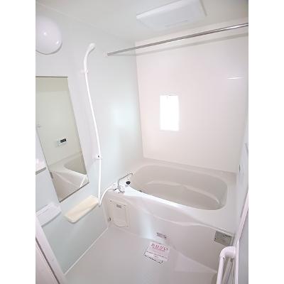 キャッスル　ガーデン 202【管理NO：1-018479101-02020】 ★家具家電は申し込み後に搬入します★の物件写真4