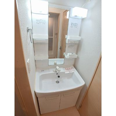 apartment 香川県仲多度郡多度津町大字奥白方１４３７番地 

↓地図はこちらから