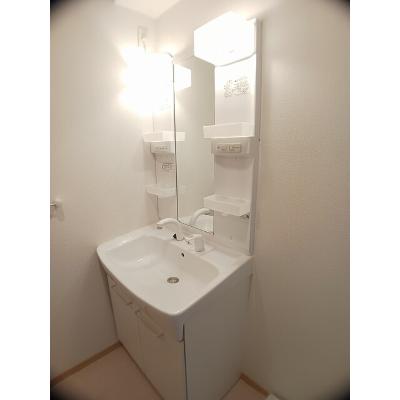 元町館 101【管理NO：1-016994901-01010】 ★家具家電は申し込み後に搬入します★ ★2026年12月下旬入居可能★の物件写真6