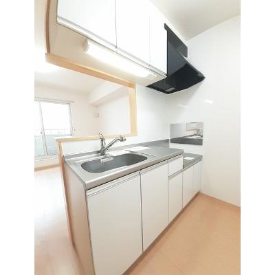 サン・フィールド　ⅡＢ 202【管理NO：1-016642802-02020】 ★家具家電は申し込み後に搬入しますの物件写真3