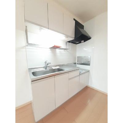 グレース　Ⅱ 201【管理NO：1-015466101-02010】 ★家具家電は申し込み後に搬入します★の物件写真3