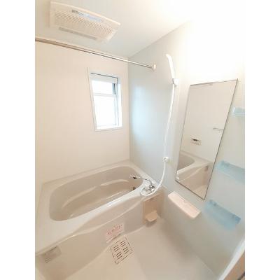 グレース　Ⅱ 201【管理NO：1-015466101-02010】 ★家具家電は申し込み後に搬入します★の物件写真4