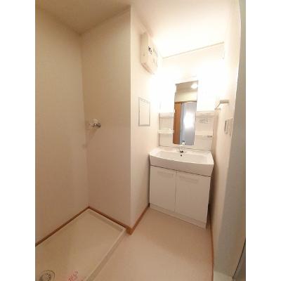 カーサ　フェリーチェ　Ⅱ 204【管理NO：1-014893301-02040】 ★家具家電は申し込み後に搬入しますの物件写真6
