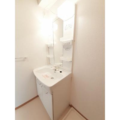 カーサ　フェリーチェ　Ⅱ 103【管理NO：1-014893301-01030】 ★家具家電は申し込み後に搬入します★の物件写真6