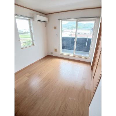 プラシード　Ｂ 201【管理NO：1-012856802-02010】 ★家具家電は申し込み後に搬入しますの物件写真2