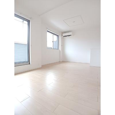 ヴィータ・フェリーチェ　Ｂ 203【管理NO：1-023854701-02030】 ★家具家電は申し込み後に搬入します★の物件写真2