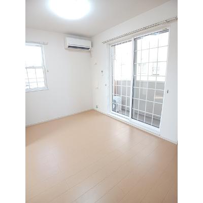 メゾン　ド　クレールＡ 103【管理NO：1-020969801-01030】 ★家具家電は申し込み後に搬入します★の物件写真2