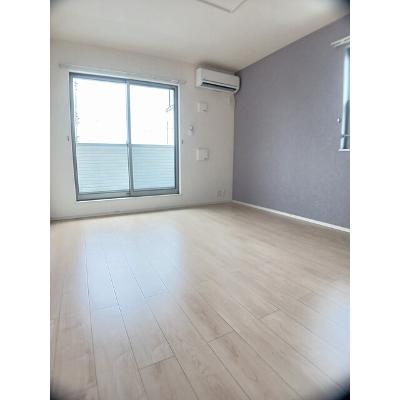 ラッキー　Ⅰ 201【管理NO：1-020635201-02010】 ★家具家電は申し込み後に搬入します★の物件写真2