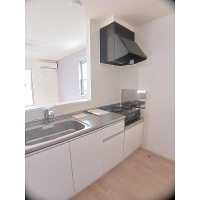 ラッキー　Ⅰ 201【管理NO：1-020635201-02010】 ★家具家電は申し込み後に搬入します★の物件写真3