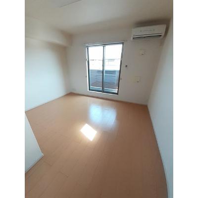 エルディム天野Ⅱ 205【管理NO：1-019427401-02050】 ★家具家電は申し込み後に搬入しますの物件写真2