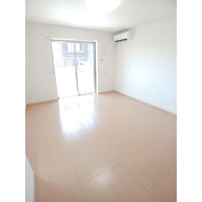 ハーモニー１号館 101【管理NO：1-018909501-01010】 ★家具家電は申し込み後に搬入します★の物件写真2