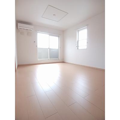 ＦＡＩＲＹ・ＳＭＩＬＥ　Ａ 202【管理NO：1-016118501-02020】 ★家具家電は申し込み後に搬入します★の物件写真2