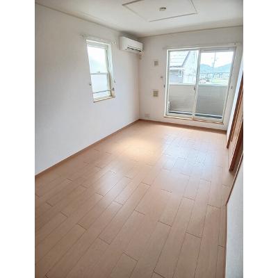 クローブ　スクエア　Ｂ 204【管理NO：1-014957902-02040】 ★家具家電は申し込み後に搬入しますの物件写真2