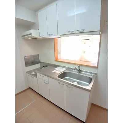 メゾン　ド　ソレイユ　Ａ 102【管理NO：1-014841301-01020】 ★家具家電は申し込み後に搬入しますの物件写真3