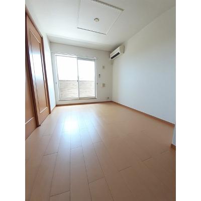 サン・レミール　Ｂ 203【管理NO：1-014742702-02030】 ★家具家電は申し込み後に搬入します★の物件写真2