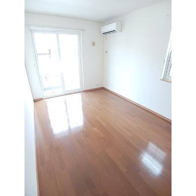 apartment 香川県仲多度郡多度津町大字山階１８３２番地１ 

↓地図はこちらから