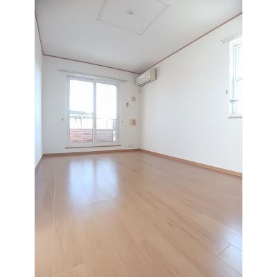 パークサイド　Ｂ 202【管理NO：1-013077202-02020】 ★家具家電は申し込み後に搬入します★の物件写真2
